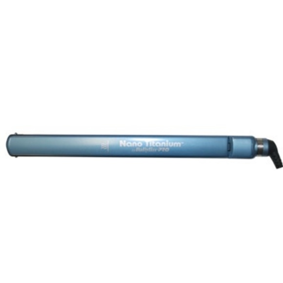 Babyliss Nano Titanium Ceramic Hair Straightener main image 5